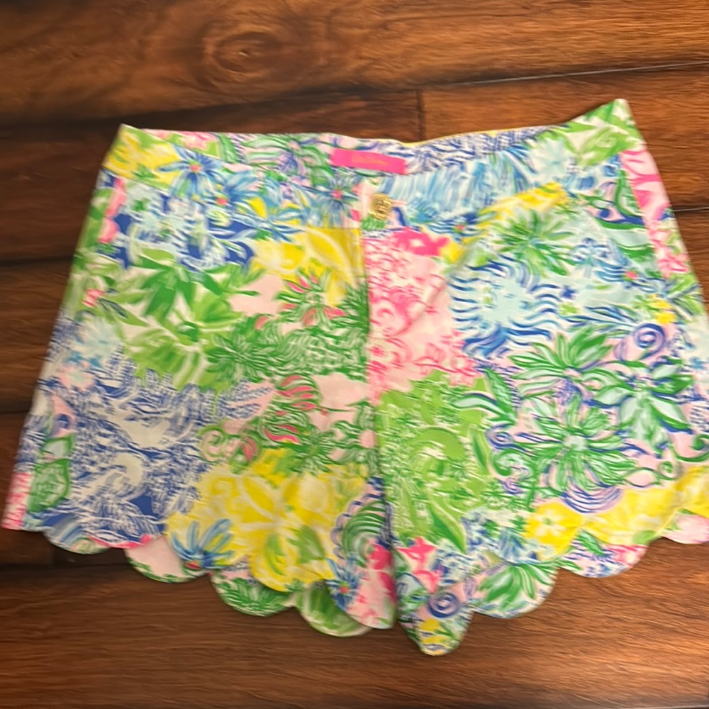Lily Pulitzer Scalloped Shorts